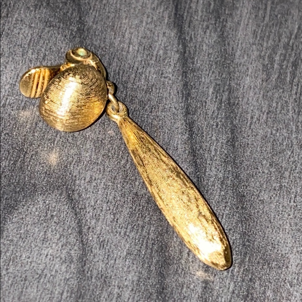 Gold Tone Dangle Clip On Earring